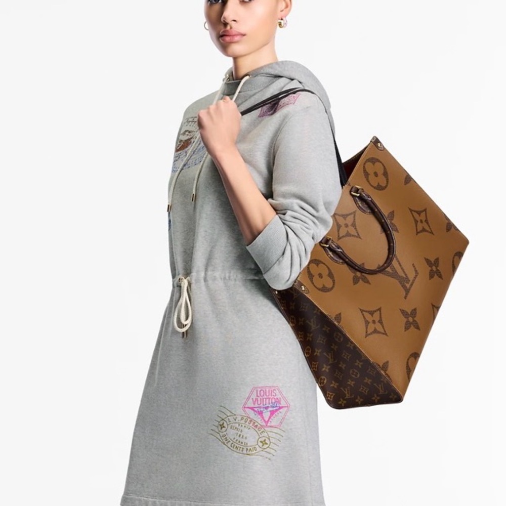 OnTheGo GM Tote Monogram Reverse Canvas Brown Bag - Picture 3 of 15
